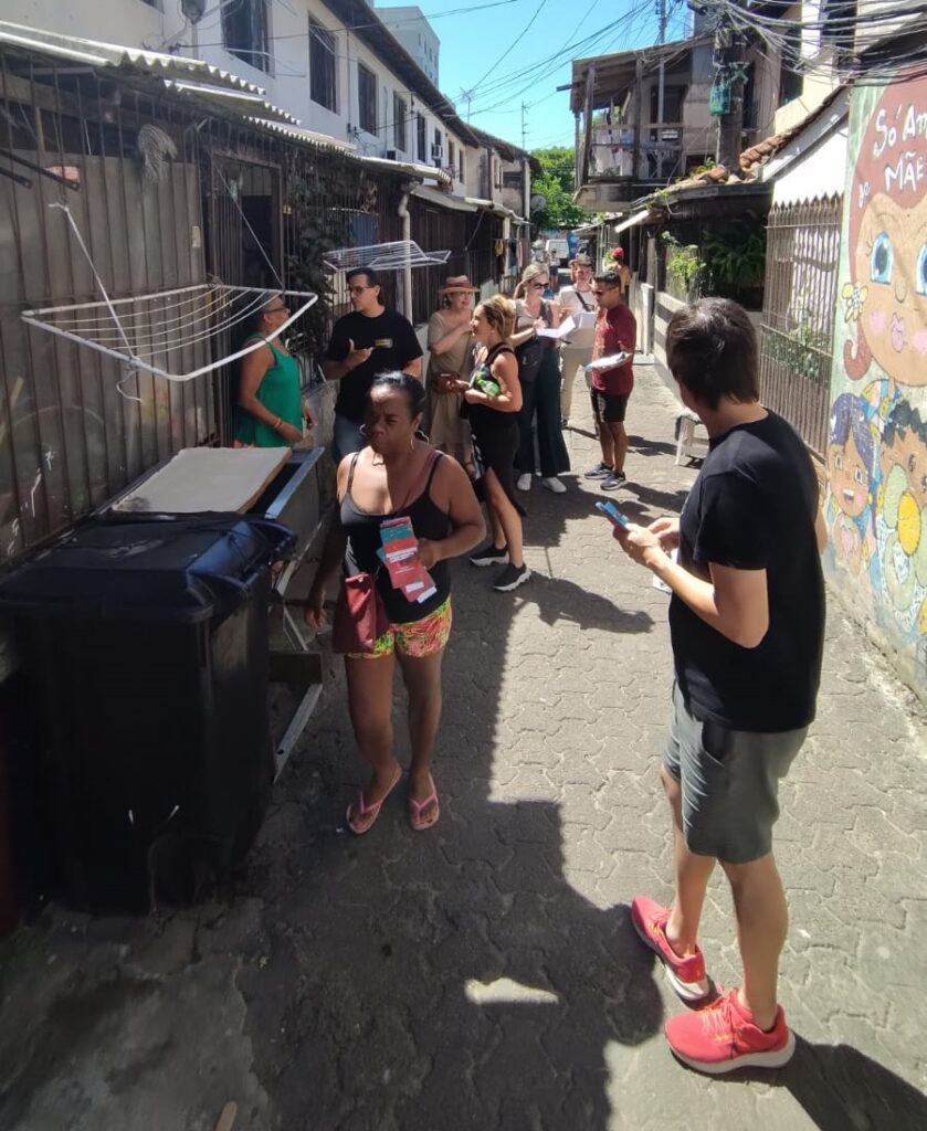Durante o mês de janeiro, o Pacto Alegre desenvolve atividades de engajamento com a população local, como oficinas, entrevistas e cartografia da hospitalidade na Vila Planetário